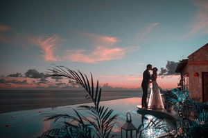 Intimate Wednesday Wedding Package (or any weekday!)